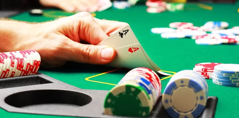 ONE88 Chiến thuật cơ bản trong cách chơi Poker
